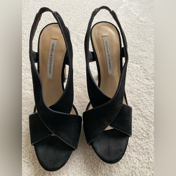 Diane von Furstenberg black suede “Julia” heel, size 7.5 - Picture 3 of 6